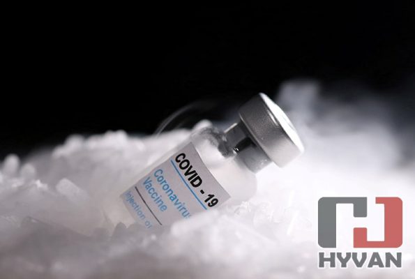 Vacxin covid 19 được bảo quản bằng băng khô